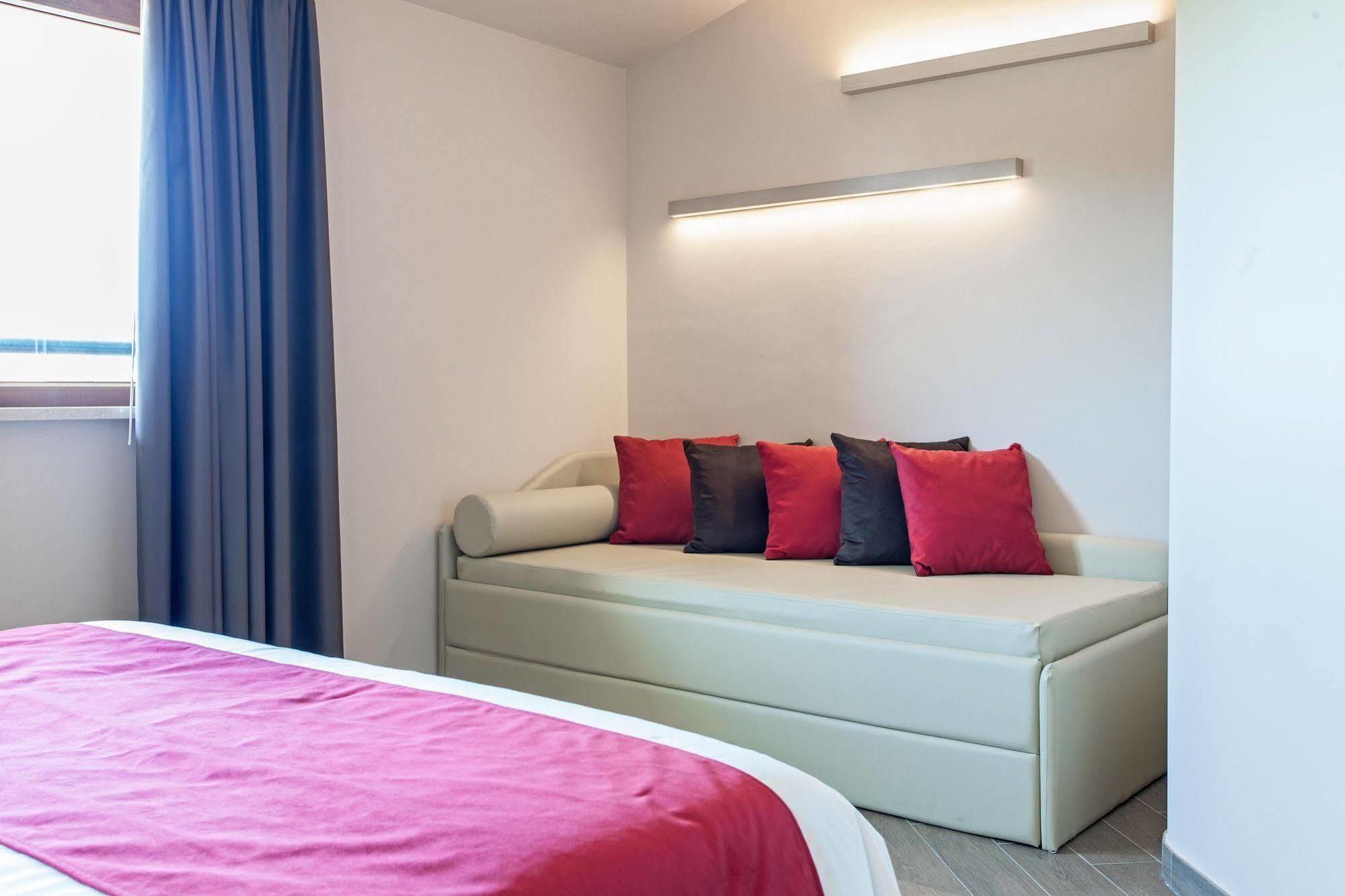 Hotel Los Angeles Assisi Kültér fotó